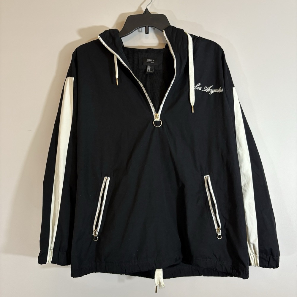 Small Forever 21 "Los Angeles" Women's Black Pull Over Hooded Jacket